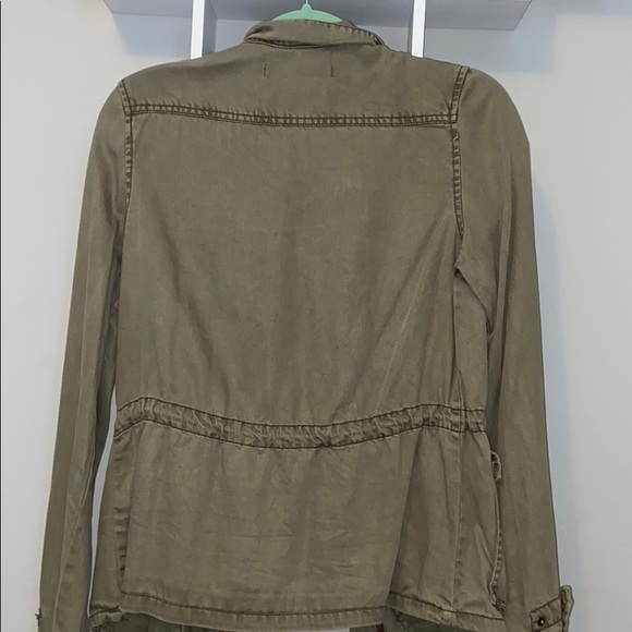 Green jacket - Picture 2 of 2